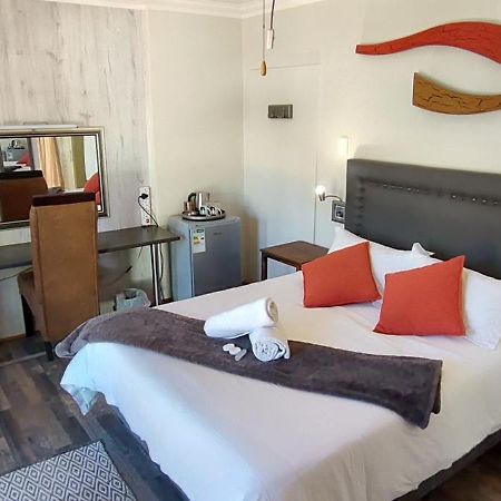 Premiere Guesthouse Блумфонтейн Екстер'єр фото